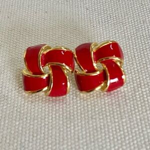 Vtg MM Red Enamel Square Knot Bow Pierced Stud Earrings Gold Tone